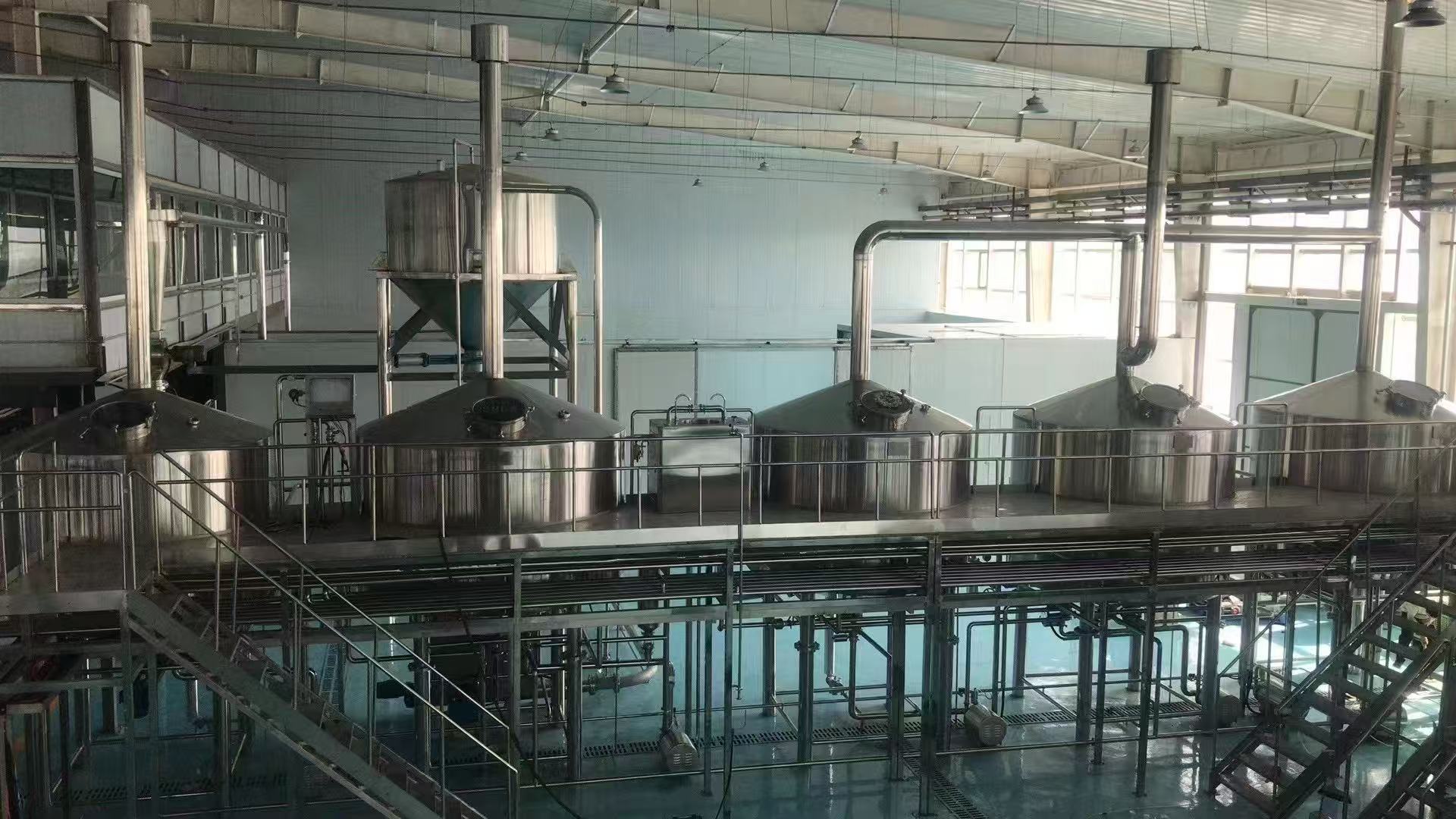 临猗精酿啤酒设备厂—精酿啤酒设备主要生产工艺与核心技术